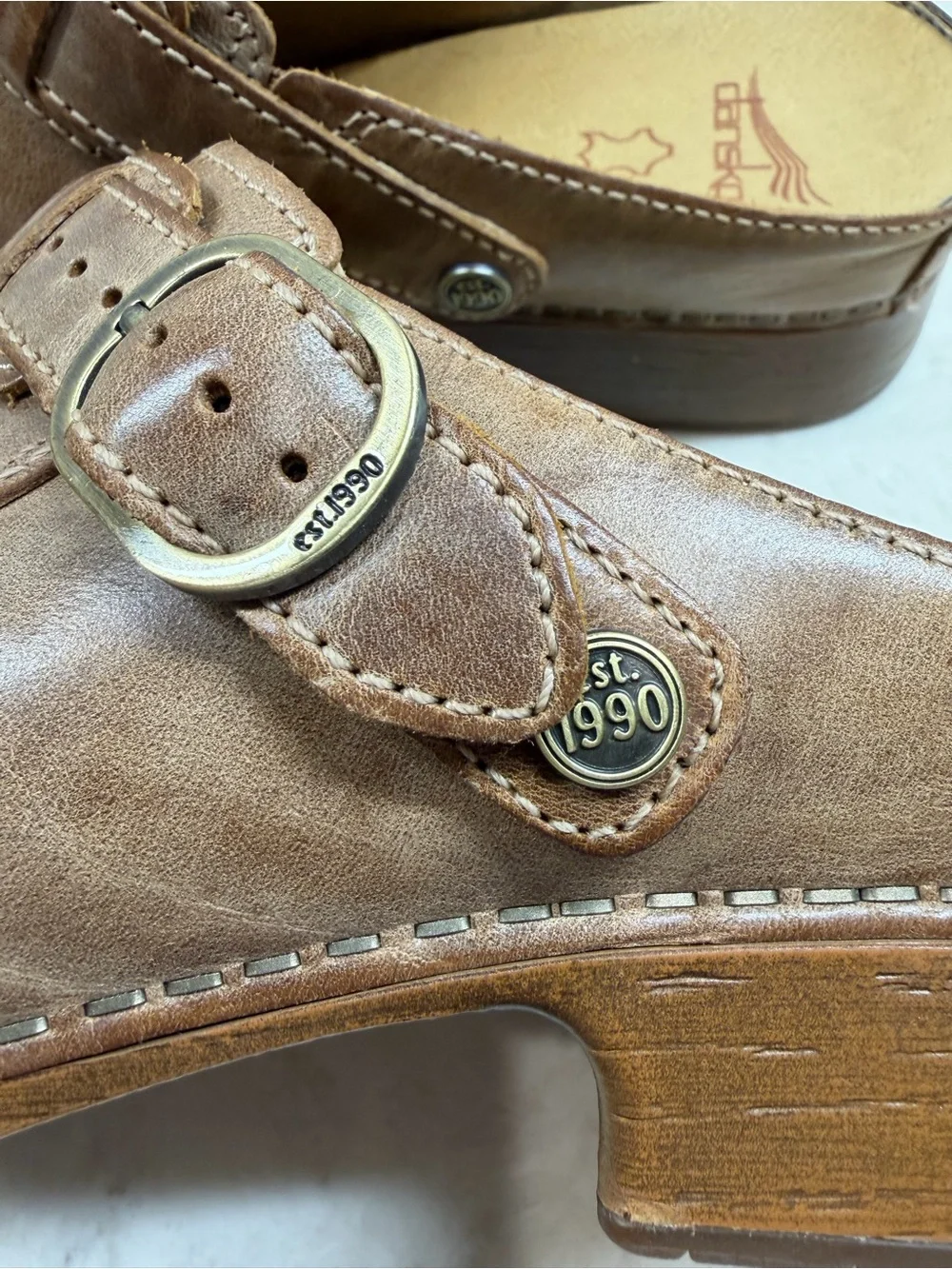 Dansko Pearson Brown Leather Clogs Size 37 with Buckle Excellent Condition